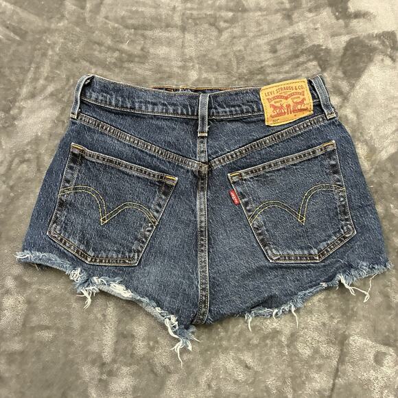 VTG Levis 501 Jean Shorts Women’s Sz.27 Blue Button Fly Cut Off Daisy Duke - Picture 4 of 9